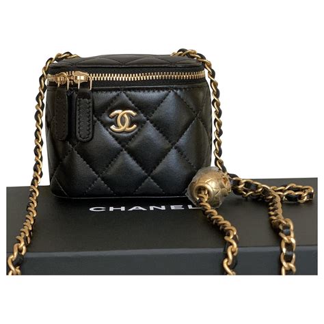 chanel small pouch|chanel small bag with chain.